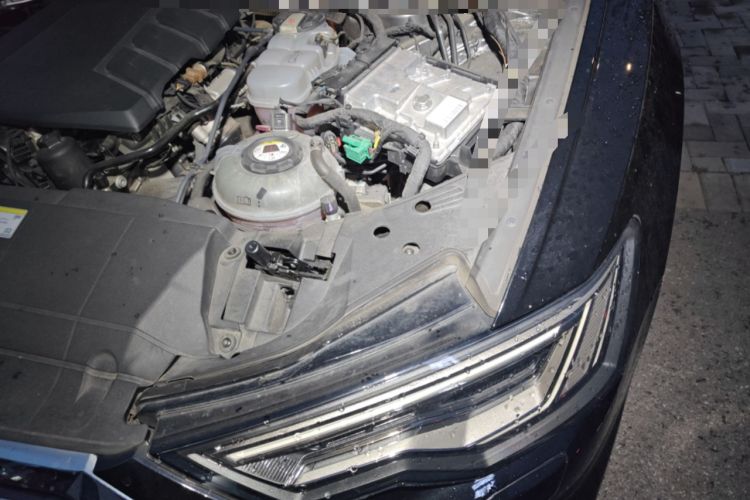 Used Audi A6L New Energy 2020 55 TFSI e quattro Engine Bay Left
