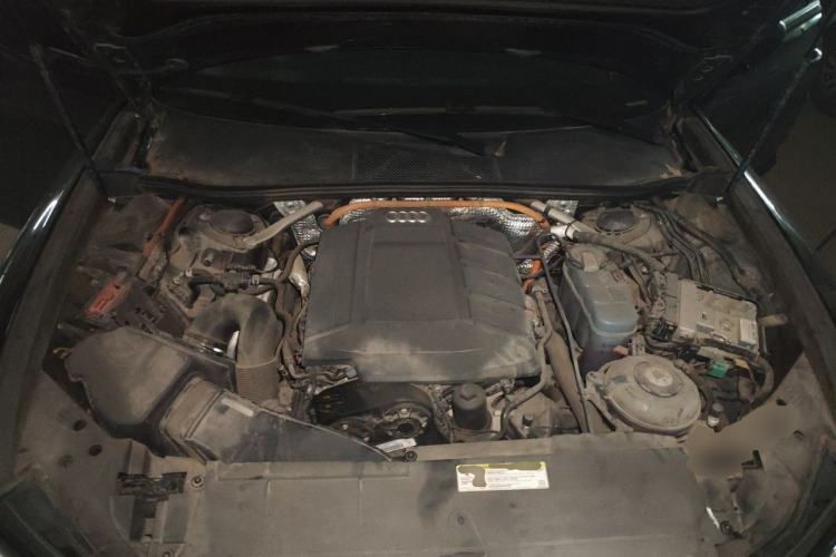 Used Audi A6L New Energy 2020 55 TFSI e quattro Engine Bay