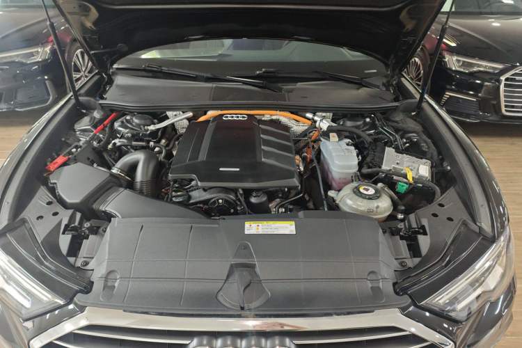 Used Audi A6L New Energy 2020 55 TFSI e quattro Engine Bay
