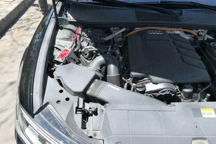Used Audi A6L New Energy 2020 55 TFSI e quattro Engine Bay Right
