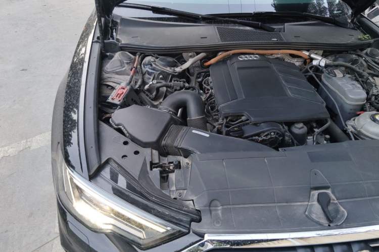 Used Audi A6L New Energy 2020 55 TFSI e quattro Engine Bay Right