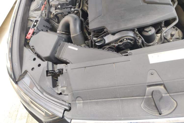 Used Audi A6L New Energy 2020 55 TFSI e quattro Engine Bay Right