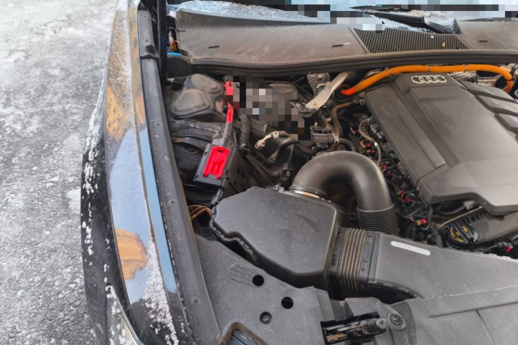 Used Audi A6L New Energy 2020 55 TFSI e quattro Engine Bay Right
