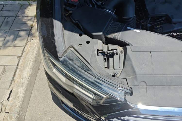 Used Audi A6L New Energy 2020 55 TFSI e quattro Engine Bay Right