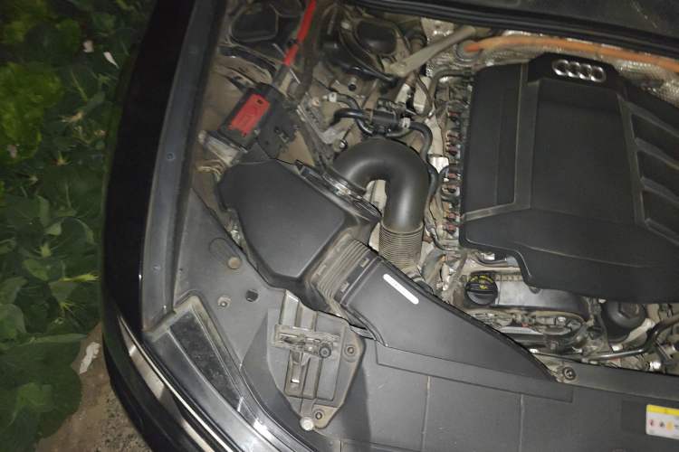 Used Audi A6L New Energy 2020 55 TFSI e quattro Engine Bay Right