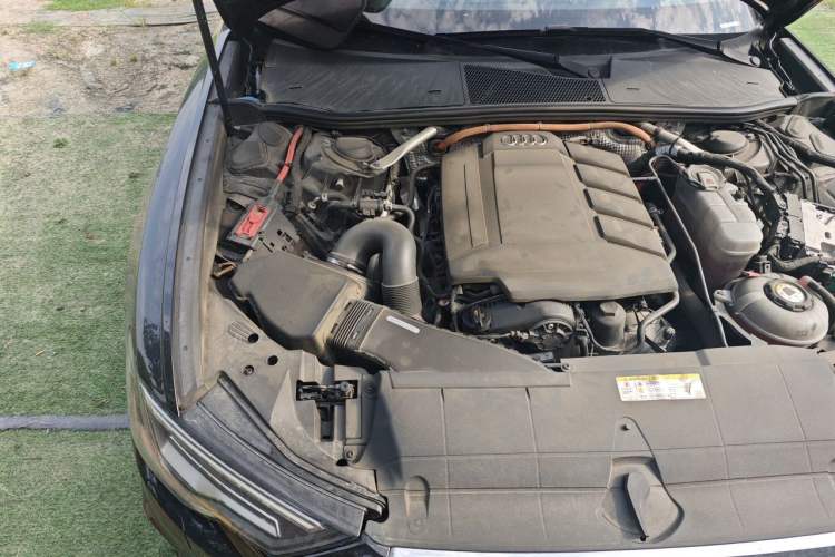 Used Audi A6L New Energy 2020 55 TFSI e quattro Engine Bay Right