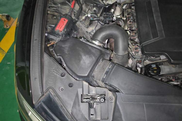 Used Audi A6L New Energy 2020 55 TFSI e quattro Engine Bay Right