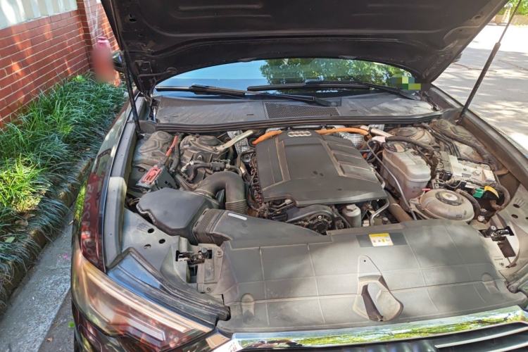 Used Audi A6L New Energy 2020 55 TFSI e quattro Engine Bay Right