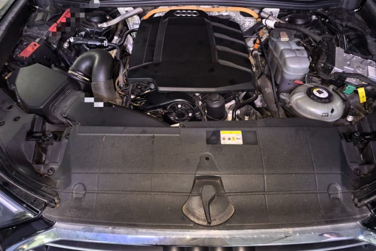 Used Audi A6L New Energy 2020 55 TFSI e quattro Engine Bay