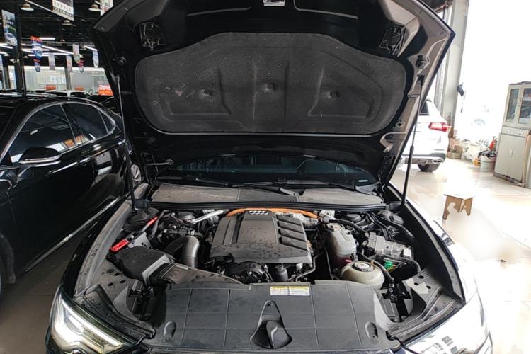 Used Audi A6L New Energy 2020 55 TFSI e quattro Engine Bay