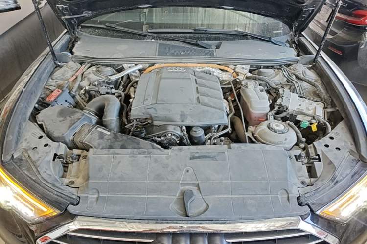 Used Audi A6L New Energy 2020 55 TFSI e quattro Engine Bay