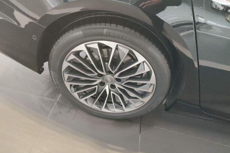 Used Audi A6L New Energy 2020 55 TFSI e quattro Exterior 8
