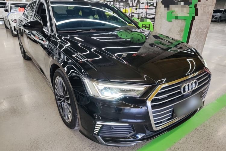 Used Audi A6L New Energy 2020 55 TFSI e quattro Front Right 45 Deg