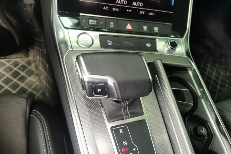 Used Audi A6L New Energy 2020 55 TFSI e quattro Gear Lever