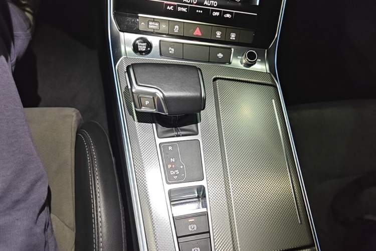 Used Audi A6L New Energy 2020 55 TFSI e quattro Gear Lever