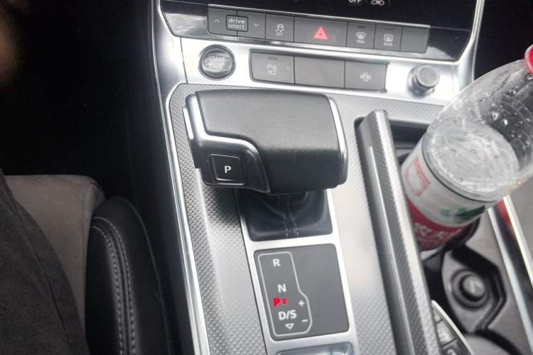 Used Audi A6L New Energy 2020 55 TFSI e quattro Gear Lever