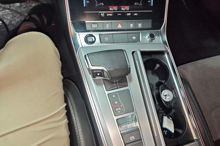 Used Audi A6L New Energy 2020 55 TFSI e quattro Gear Lever