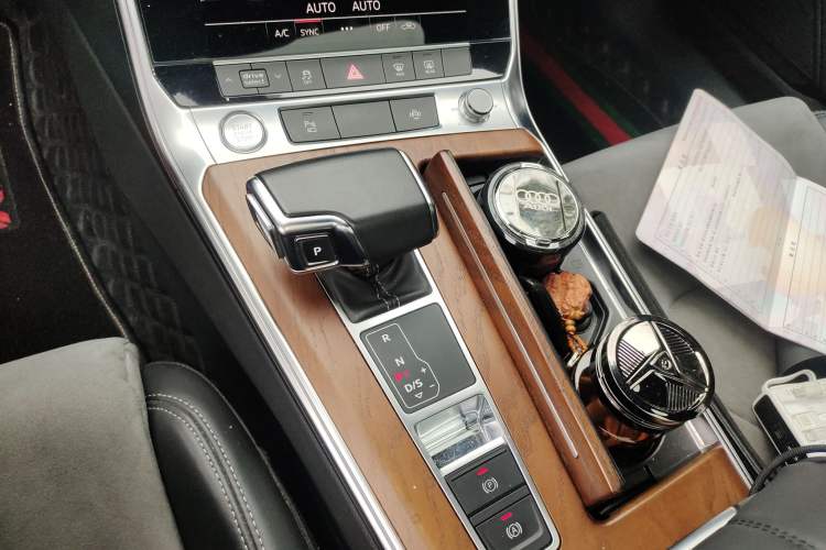 Used Audi A6L New Energy 2020 55 TFSI e quattro Gear Lever
