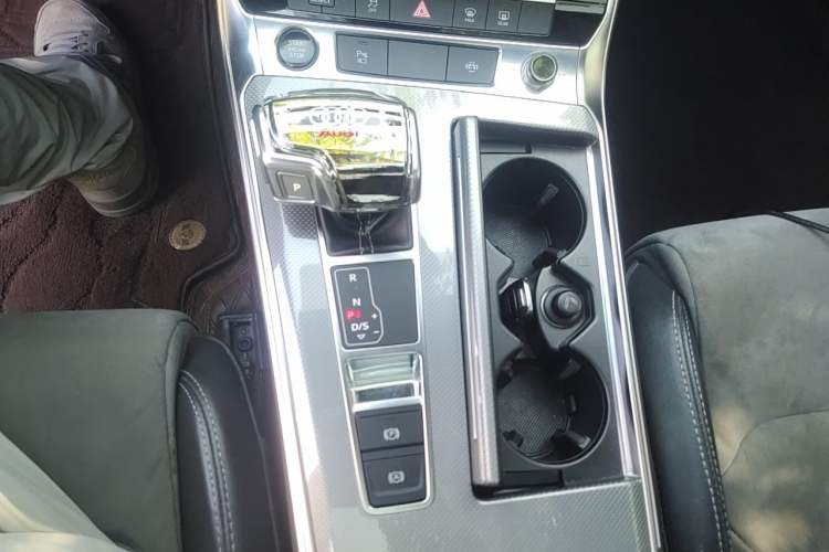 Used Audi A6L New Energy 2020 55 TFSI e quattro Gear Lever