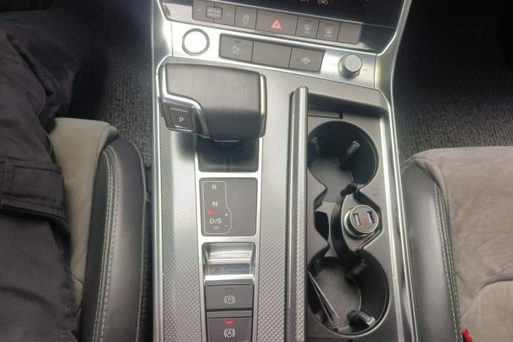 Used Audi A6L New Energy 2020 55 TFSI e quattro Gear Lever