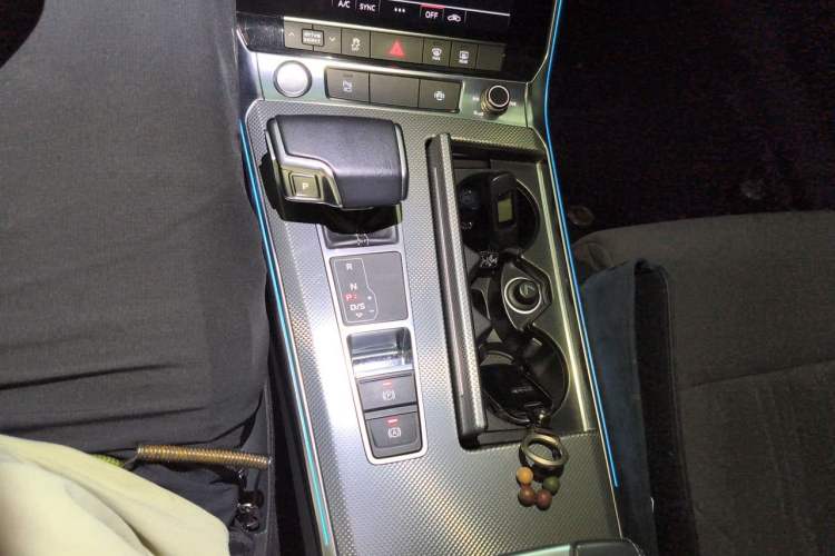 Used Audi A6L New Energy 2020 55 TFSI e quattro Gear Lever