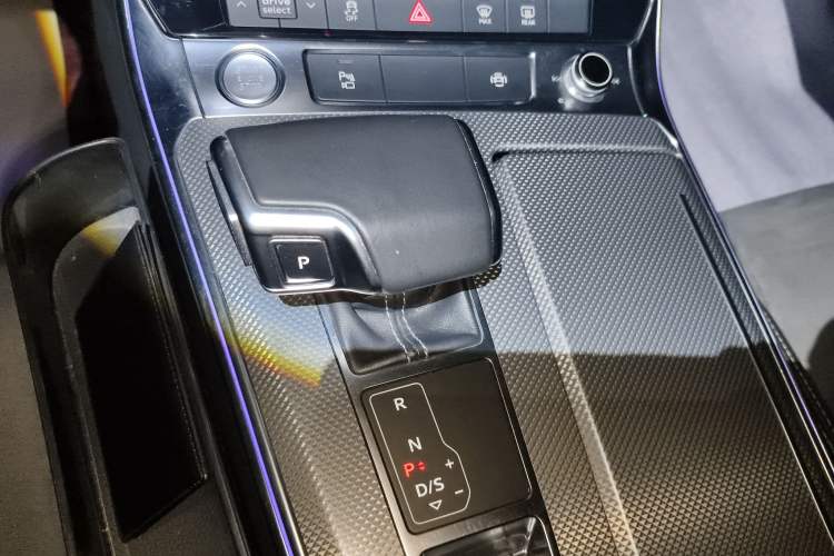 Used Audi A6L New Energy 2020 55 TFSI e quattro Gear Lever