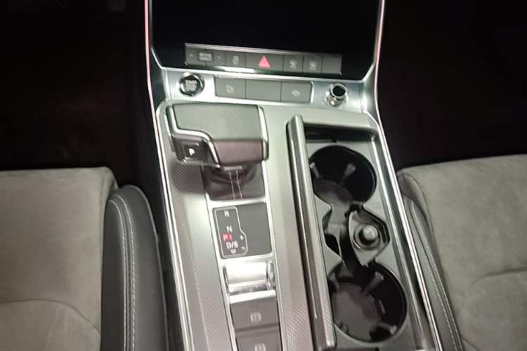 Used Audi A6L New Energy 2020 55 TFSI e quattro Gear Lever