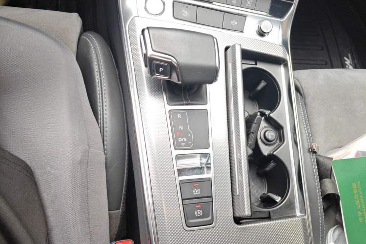 Used Audi A6L New Energy 2020 55 TFSI e quattro Gear Lever