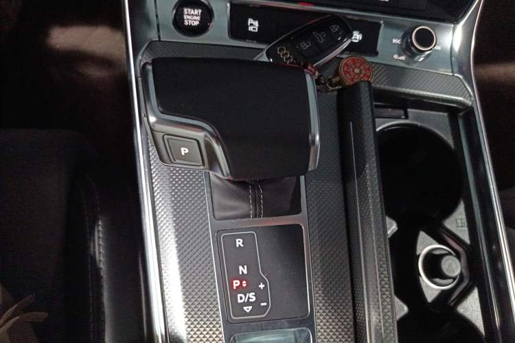 Used Audi A6L New Energy 2020 55 TFSI e quattro Gear Lever