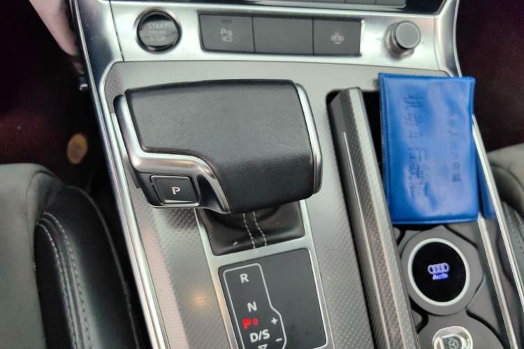 Used Audi A6L New Energy 2020 55 TFSI e quattro Gear Lever
