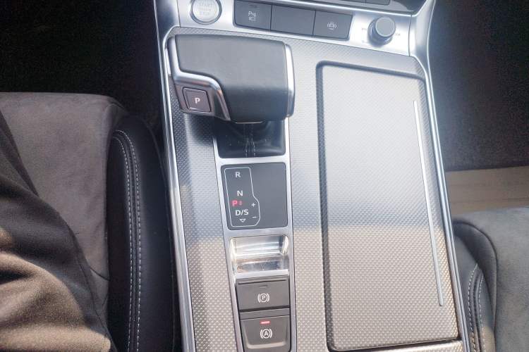Used Audi A6L New Energy 2020 55 TFSI e quattro Gear Lever