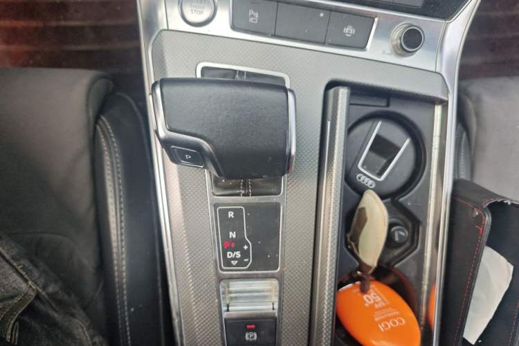 Used Audi A6L New Energy 2020 55 TFSI e quattro Gear Lever