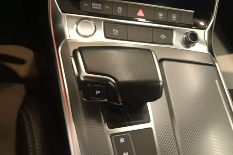 Used Audi A6L New Energy 2020 55 TFSI e quattro Gear Lever