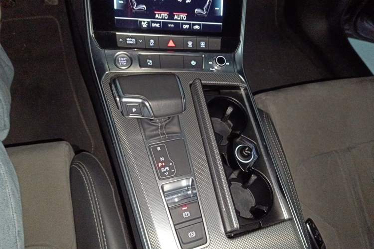 Used Audi A6L New Energy 2020 55 TFSI e quattro Gear Lever