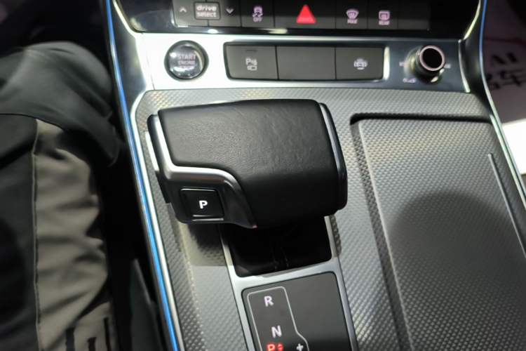 Used Audi A6L New Energy 2020 55 TFSI e quattro Gear Lever