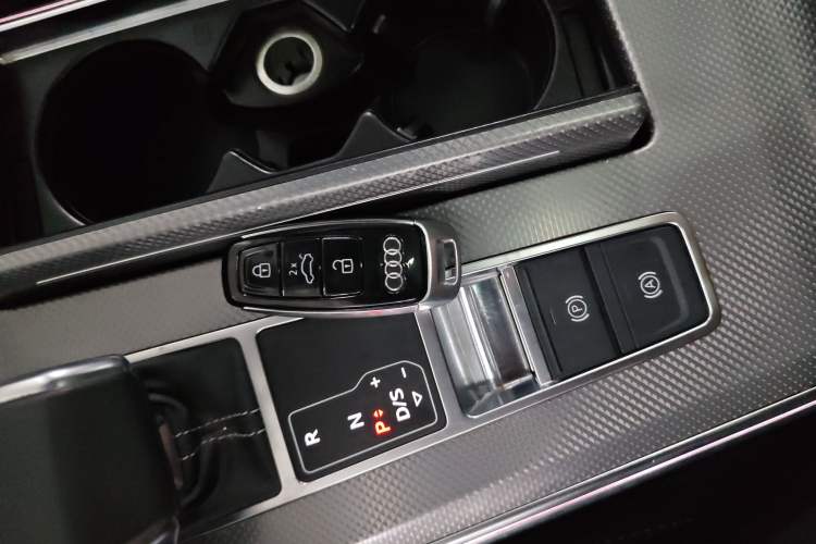 Used Audi A6L New Energy 2020 55 TFSI e quattro Interior 1