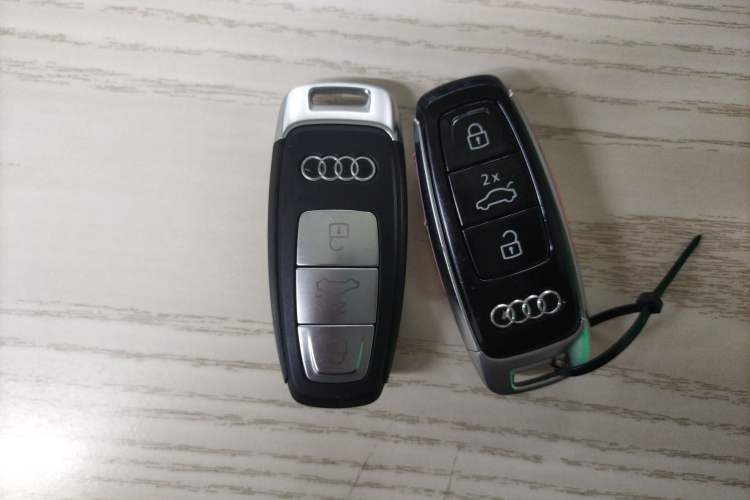 Used Audi A6L New Energy 2020 55 TFSI e quattro Interior 1