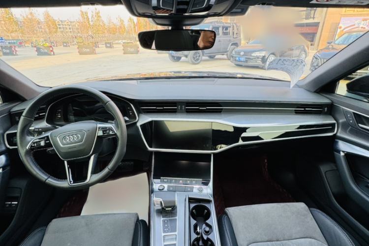 Used Audi A6L New Energy 2020 55 TFSI e quattro Interior 1