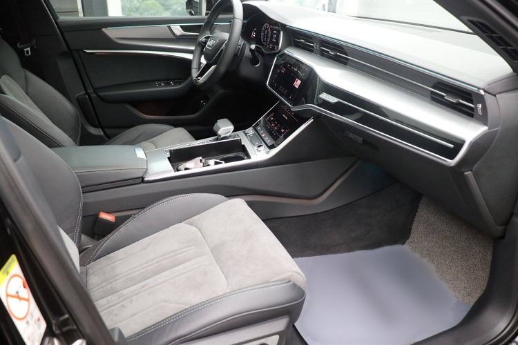 Used Audi A6L New Energy 2020 55 TFSI e quattro Interior 10