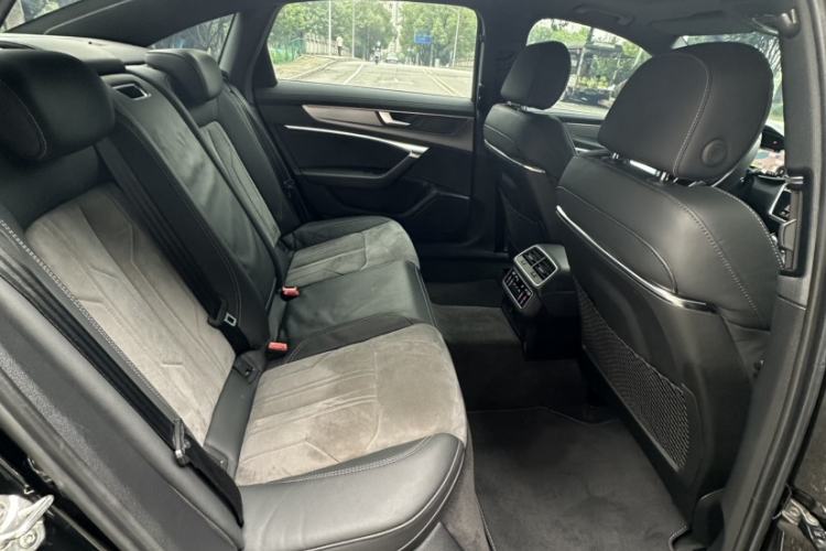 Used Audi A6L New Energy 2020 55 TFSI e quattro Interior 10