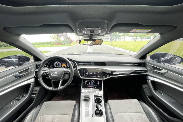 Used Audi A6L New Energy 2020 55 TFSI e quattro Interior 3