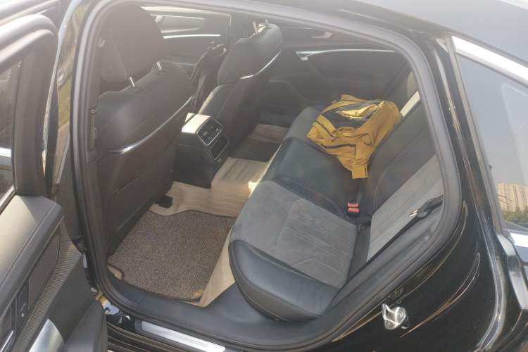 Used Audi A6L New Energy 2020 55 TFSI e quattro Interior 4