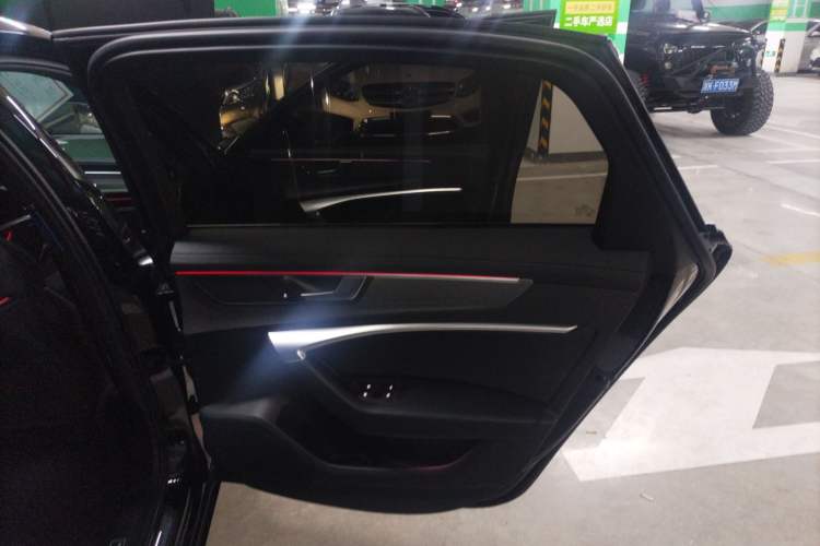 Used Audi A6L New Energy 2020 55 TFSI e quattro Interior 6