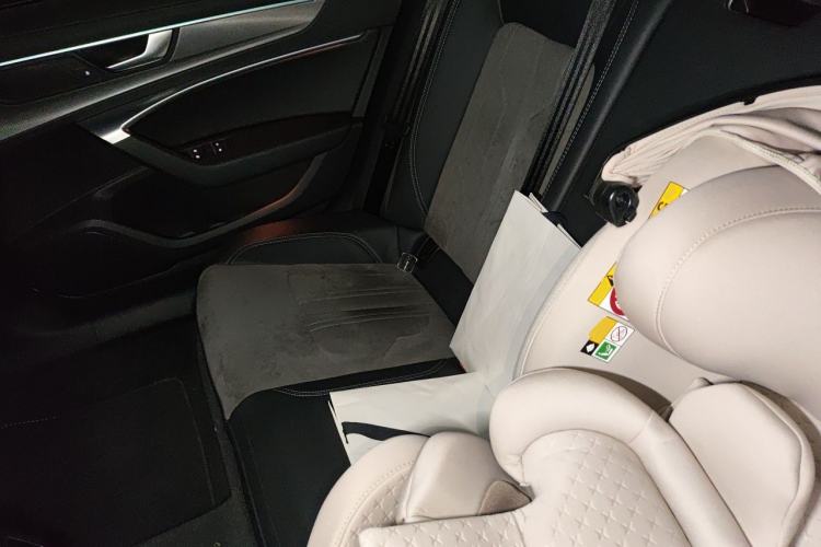 Used Audi A6L New Energy 2020 55 TFSI e quattro Left Rear Seat