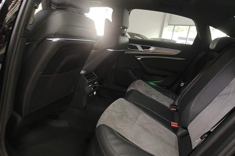 Used Audi A6L New Energy 2020 55 TFSI e quattro Left Rear Seat