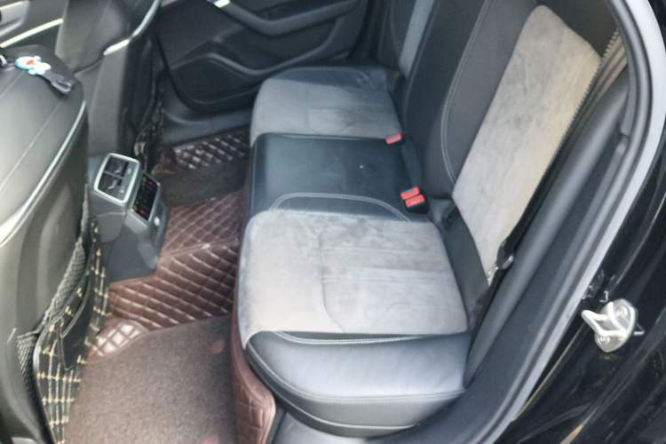 Used Audi A6L New Energy 2020 55 TFSI e quattro Left Rear Seat