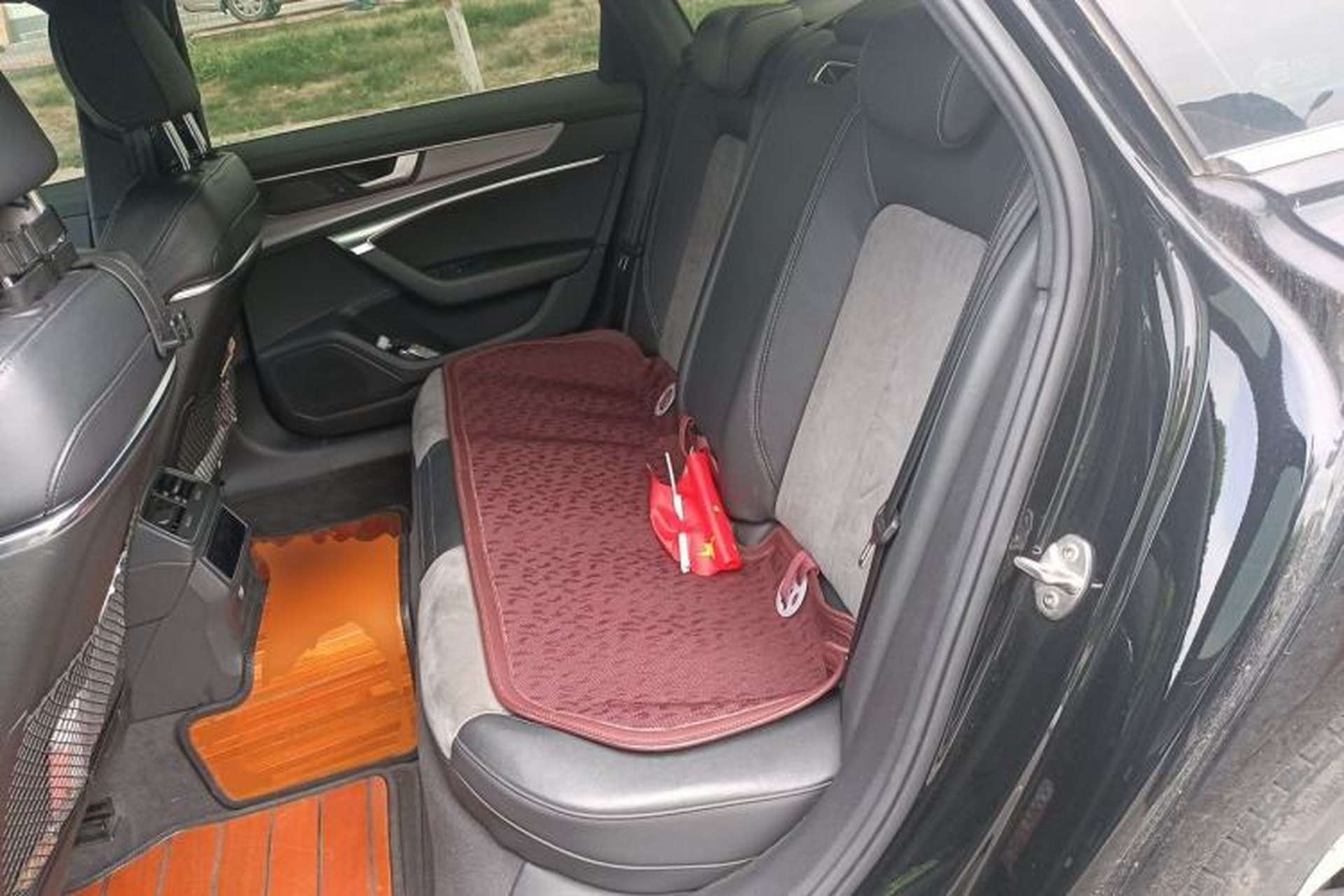 Used Audi A6L New Energy 2020 55 TFSI e quattro Left Rear Seat