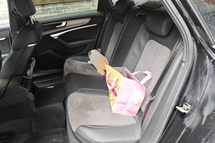 Used Audi A6L New Energy 2020 55 TFSI e quattro Left Rear Seat