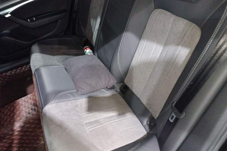 Used Audi A6L New Energy 2020 55 TFSI e quattro Left Rear Seat