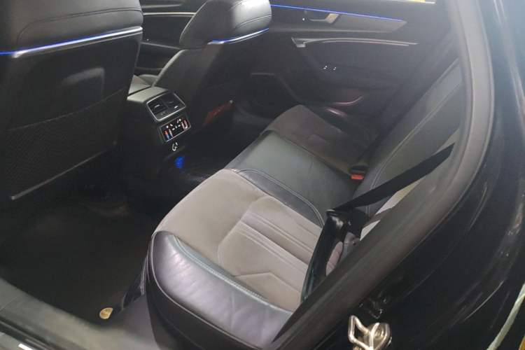 Used Audi A6L New Energy 2020 55 TFSI e quattro Left Rear Seat